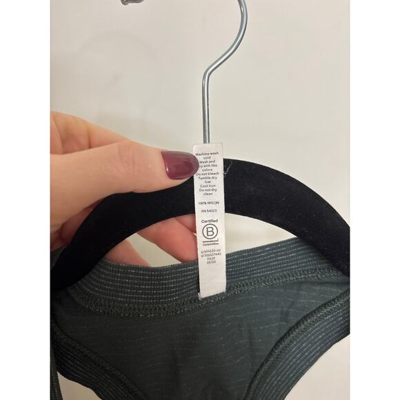 Athleta Momentum Seamless Tank Womens XS Green Racerback Ribbed Athletic Top - Picture 5 of 5